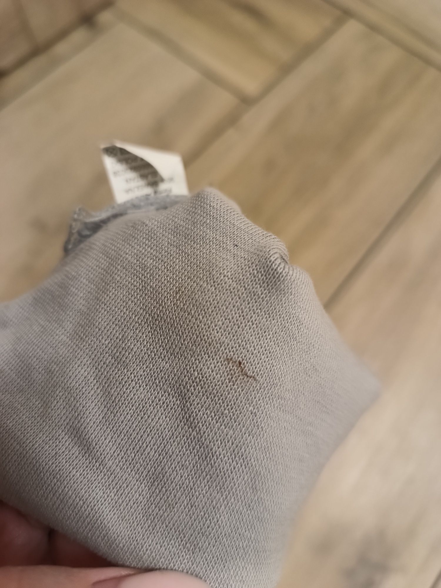 Szara dziecięca niemowlęca czapka z napisem True unisex