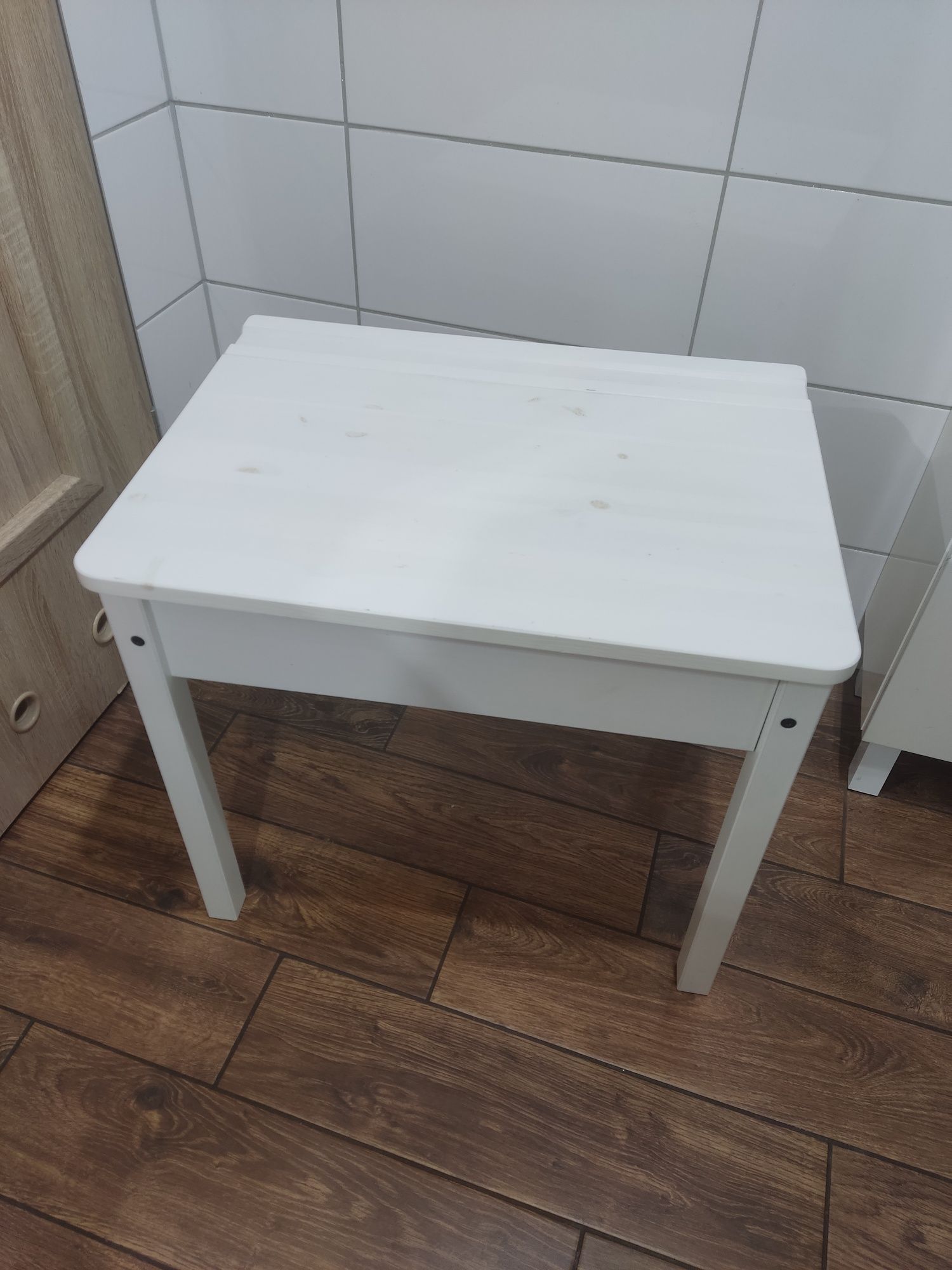 Biurko Ikea  Sundvig