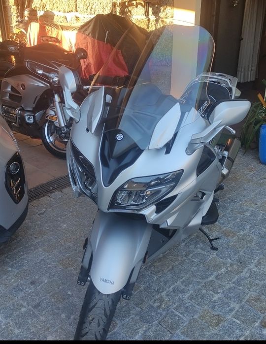 Guarda lamas FJR 1300