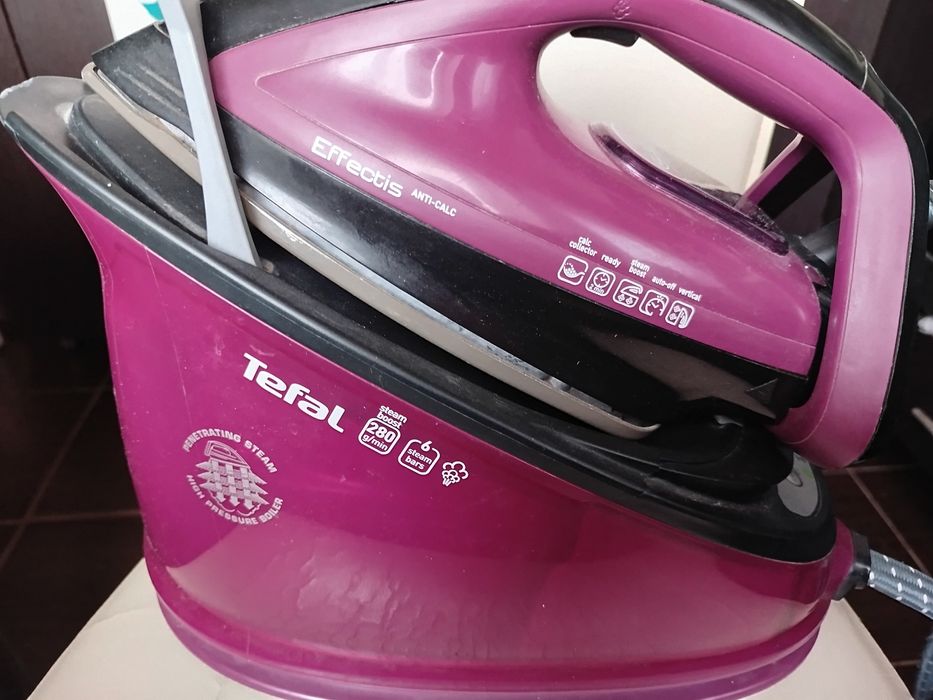 Праска з парогенератором Tefal GV6820E0/23 б/в