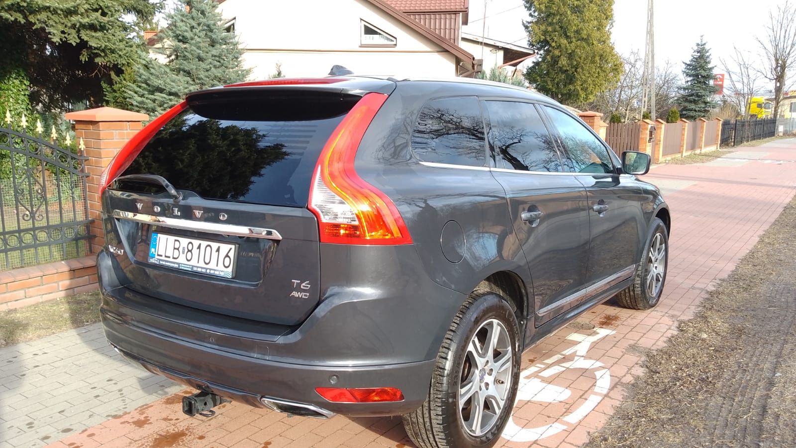 XC60 3.0 T6 z gazem LPG polift