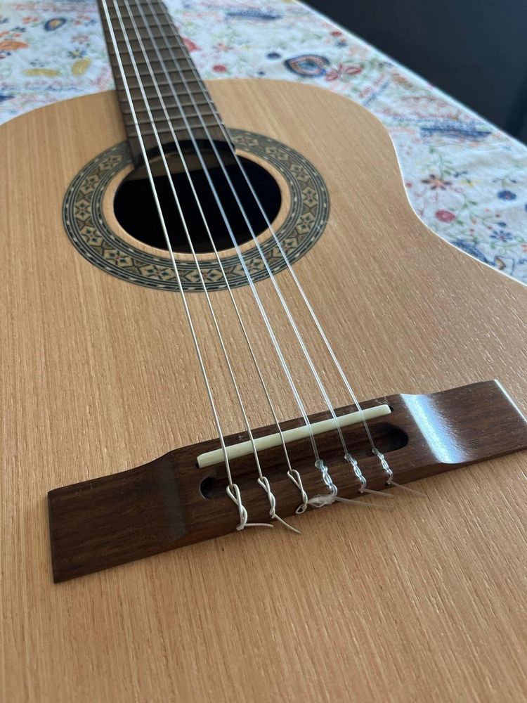 Guitarra lusitana