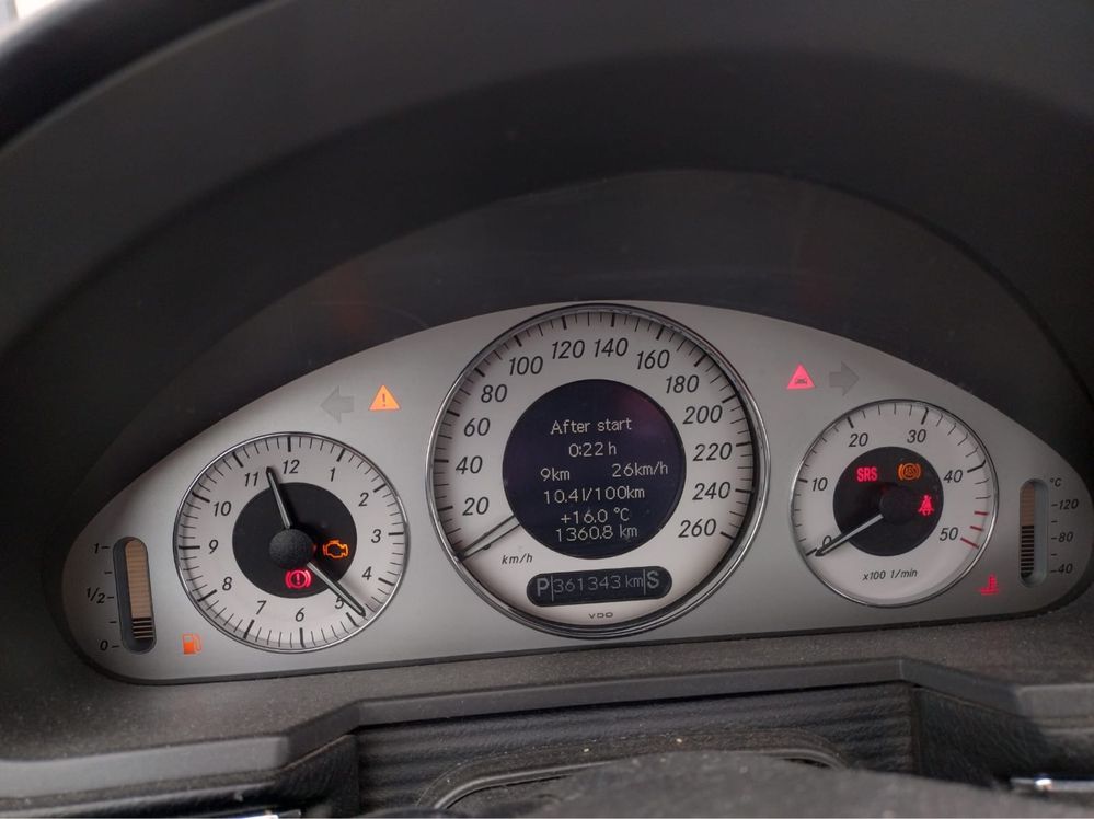 Mercedes e clasa W211 avangarde