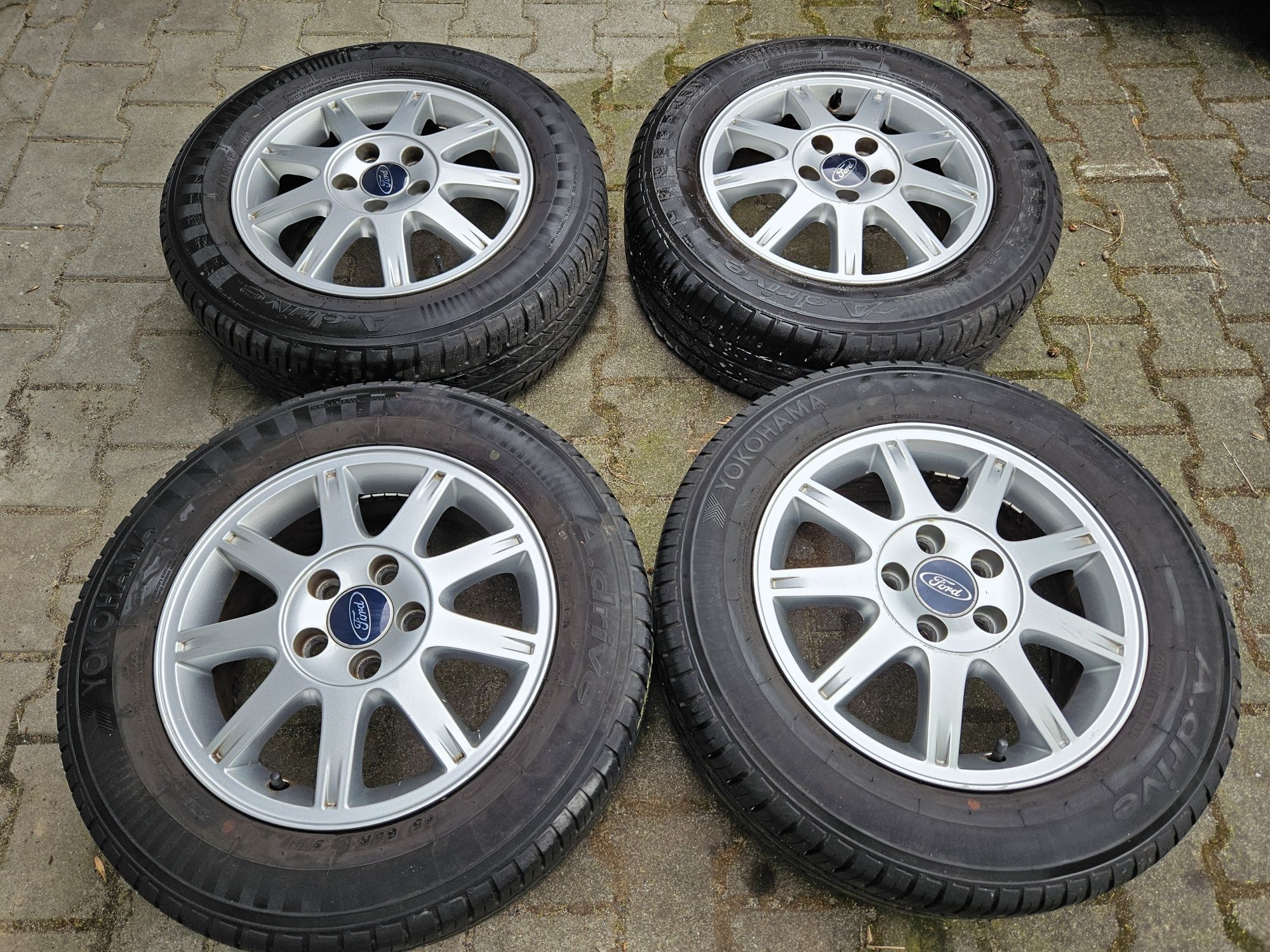 Oryginalne Felgi Koła 15" Ford 5x108 ET 52.5+ 195.65.15
