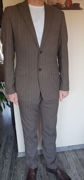 Garnitur męski dwuczęściowy Sunset Suits  188/104/86 -rozmiar XL