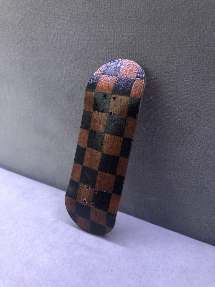 Fingerboard podest/deck „chess” pattern NOWY!