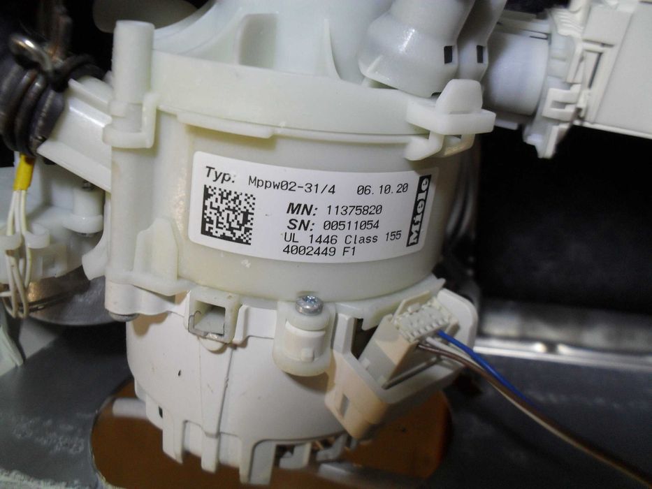 Циркуляционный насос по запчастям ПММ MIELE G5000