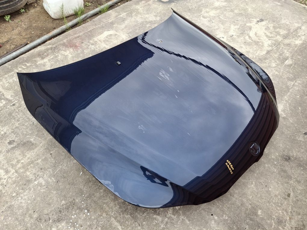 Maska Pokrywa Silnika BMW E60 E61 Carbon Schwarz  416/9 W kolor