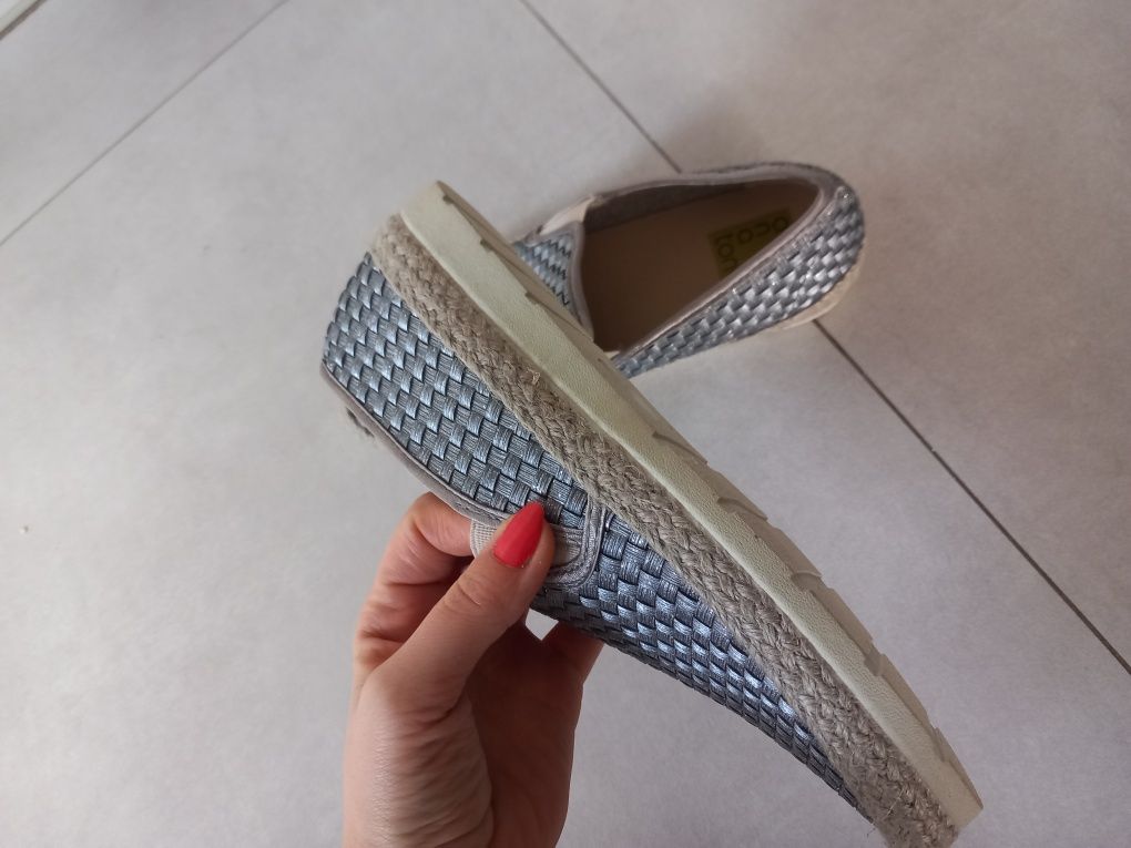 Nowe buty medyczne espadryle hiszpańskie nr 37 dl wkl. 24 cm.