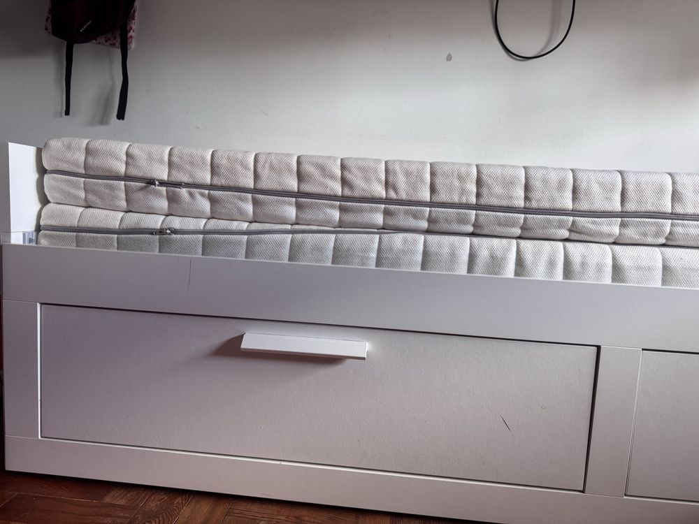Cama de solteiro/ casal dulpa! 2 colchões incluidos!