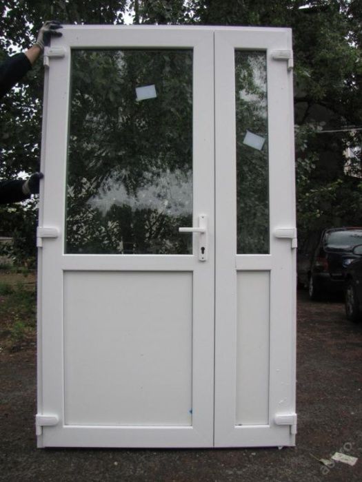 Drzwi PCV 140 X 210 białe sklepowe Koszalin