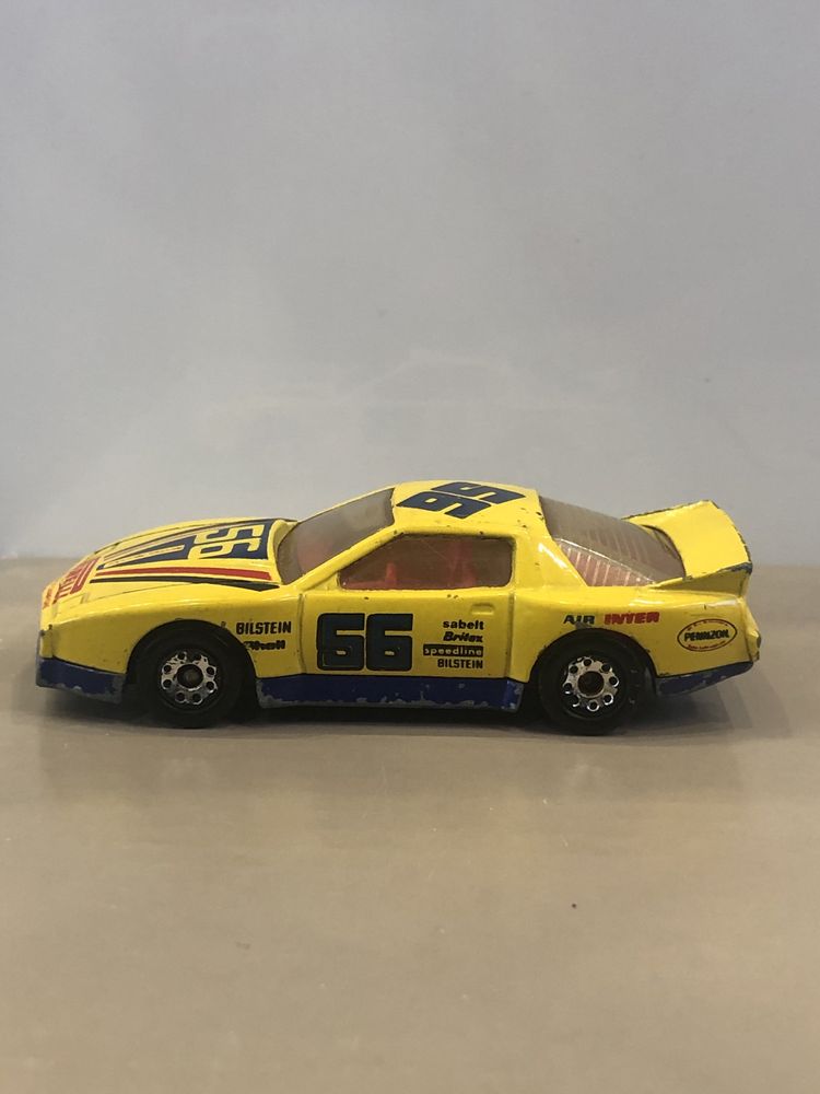 Resoraki, resorak Matchbox Pontiac Firebird Racer 1985 r