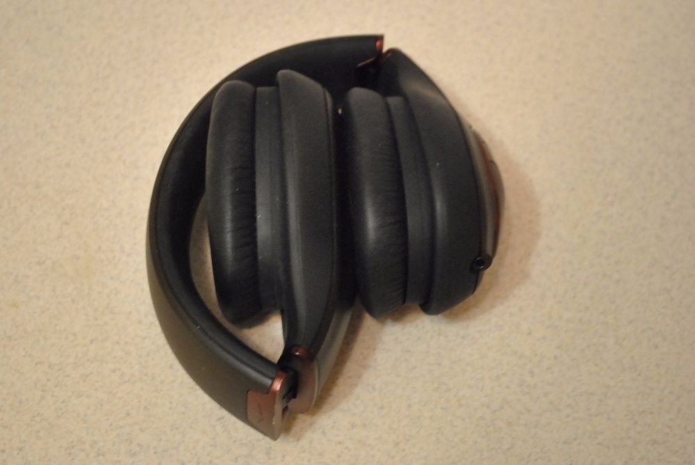 Наушники Klipsch Mode M40 Noise Canceling с функцией подавление шума