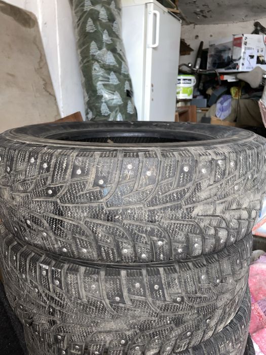 Резина зимова Нова 195 65 r15 hankook