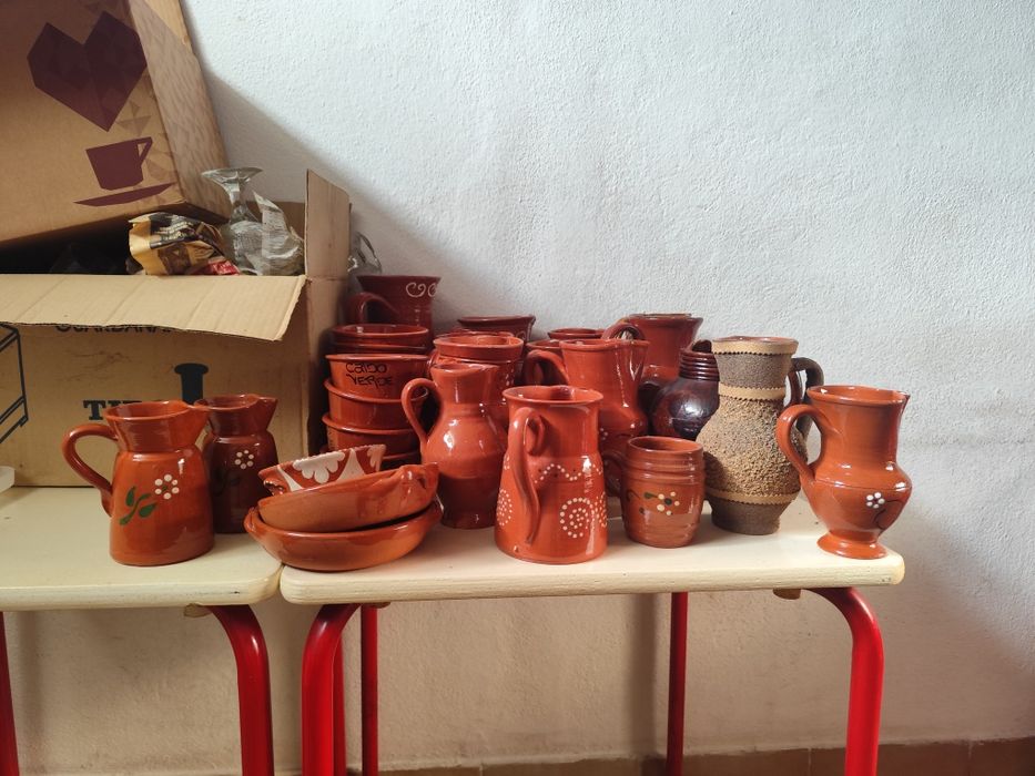 Loiça de barro em ótimo estado