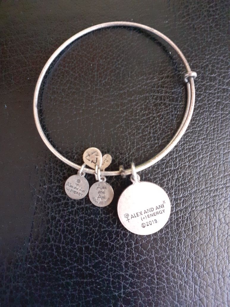 Pulseira original Alex and Ani