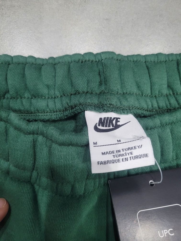 Spodnie dresowe męskie Nike M zielone