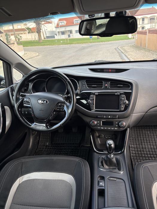 Kia Ceed SW 1.4 CRDi ECO 2012