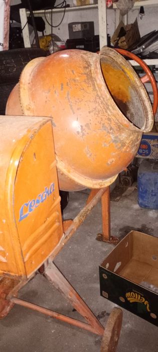 Betoniarka spalinowa Lescha 150 litrow