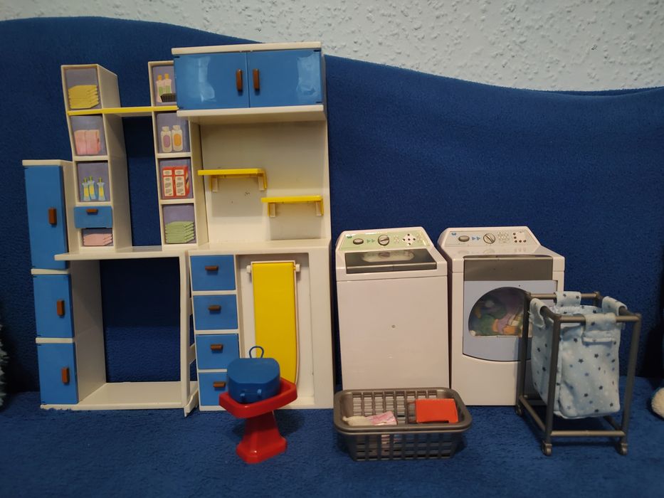 Zestaw mebli na lalek (toaleta) +niespodzianka gratis