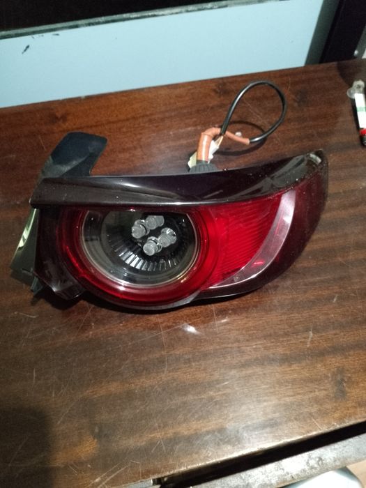 Задний правый  фонарь на Mazda-3  2019-2021 Оригинал.