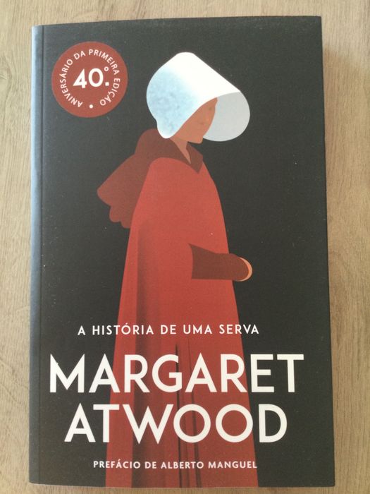 A história de uma serva. Margaret Atwood