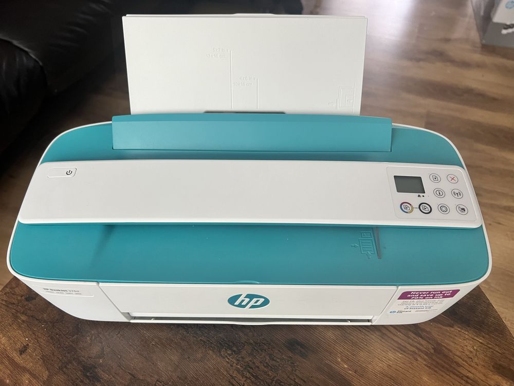 Drukarka HP Desk Jet 3762 jak nowa! Nowy tusz na innej aukcji.