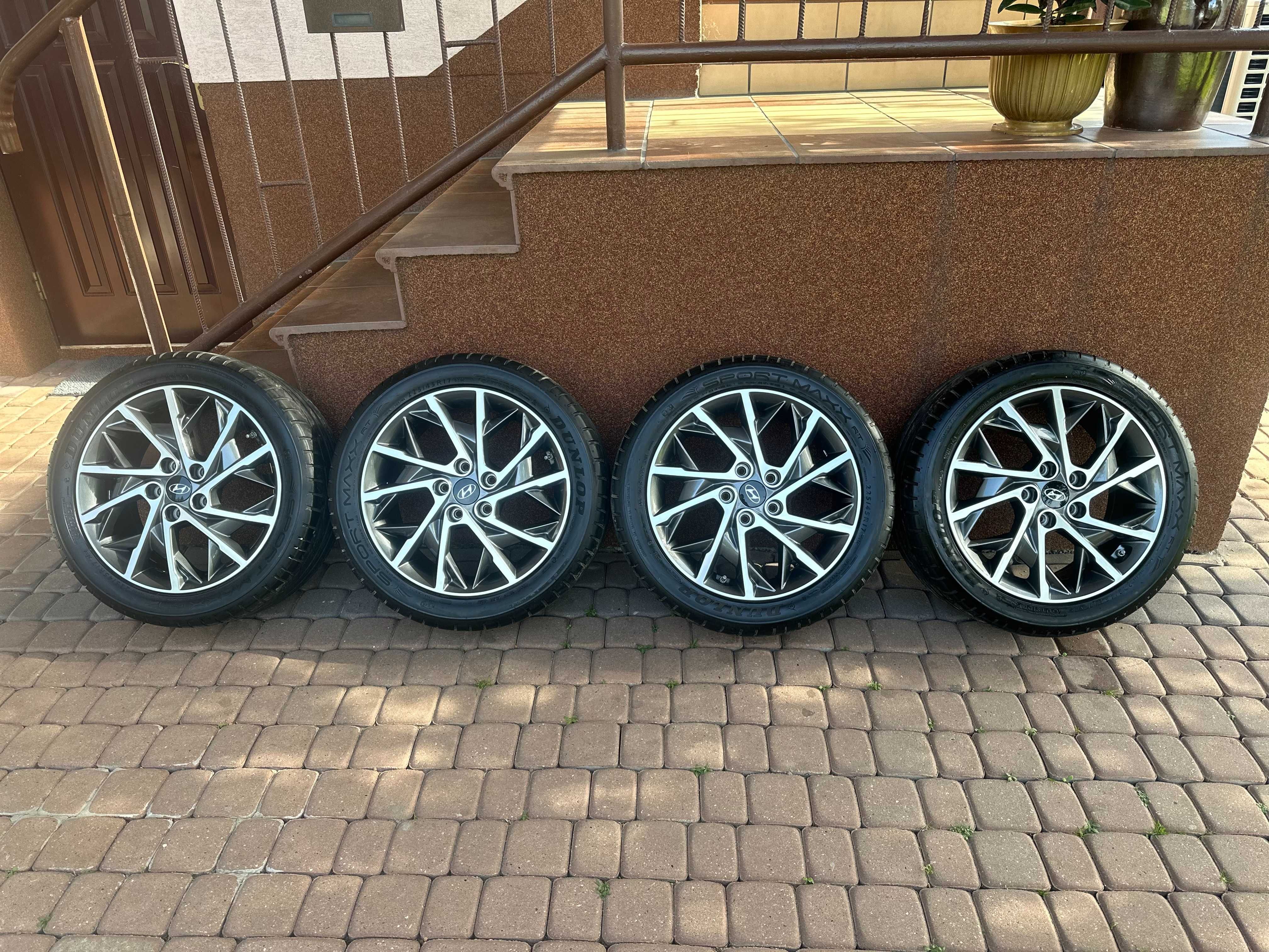 Felgi Hyundai Elantra/i30 + Opony DUNLOP 225/45 R17 + Czujniki TPMS