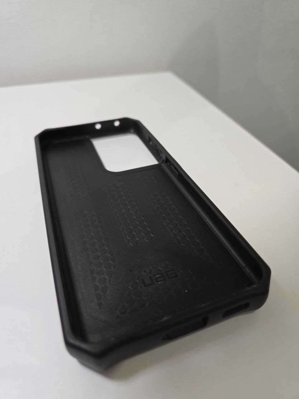 Чохол UAG Monarch для Samsung Galaxy S21 Ultra (G998) - Carbon Fiber