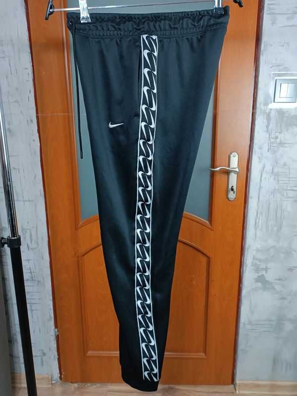 Nike spodnie sportowe roz S