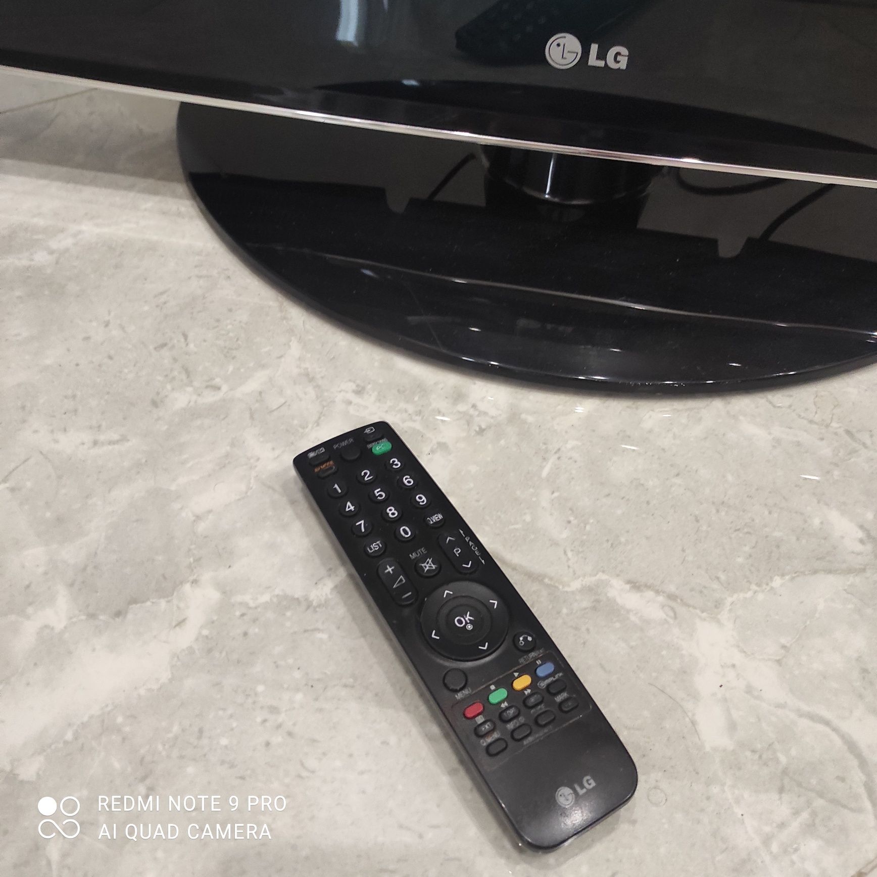 Телевізор LG 37'/ телевізор