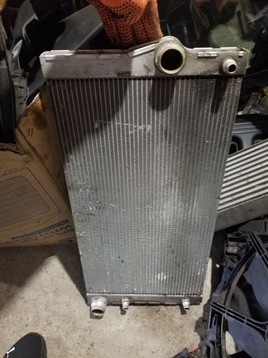 Радиатор бмв ф10 ф11 n55 n54
