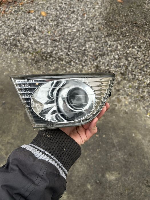 Halogen Lexus Is200 prawy + lewy