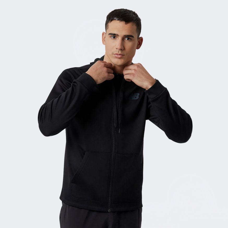 Продам чоловічий костюм New Balance