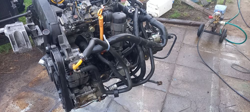 Silnik 1.9TDI AGR vw golf 4 01r komplet