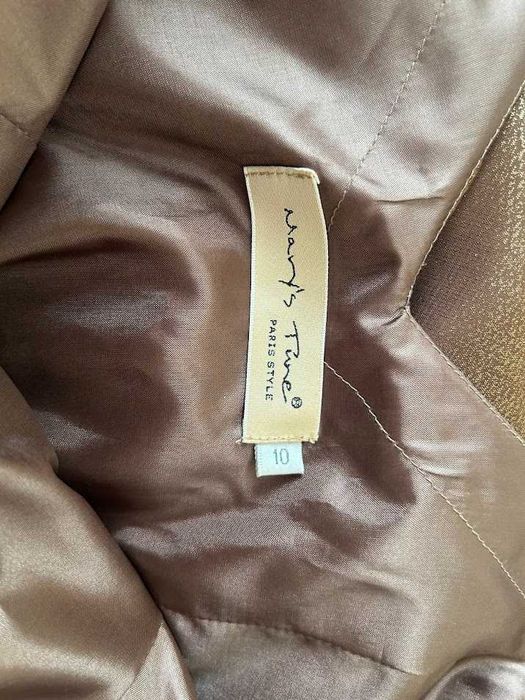 Сукня нарядна середньої довжини