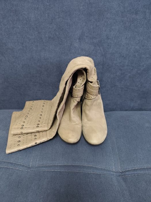 Високі туфлі, 36 розмір