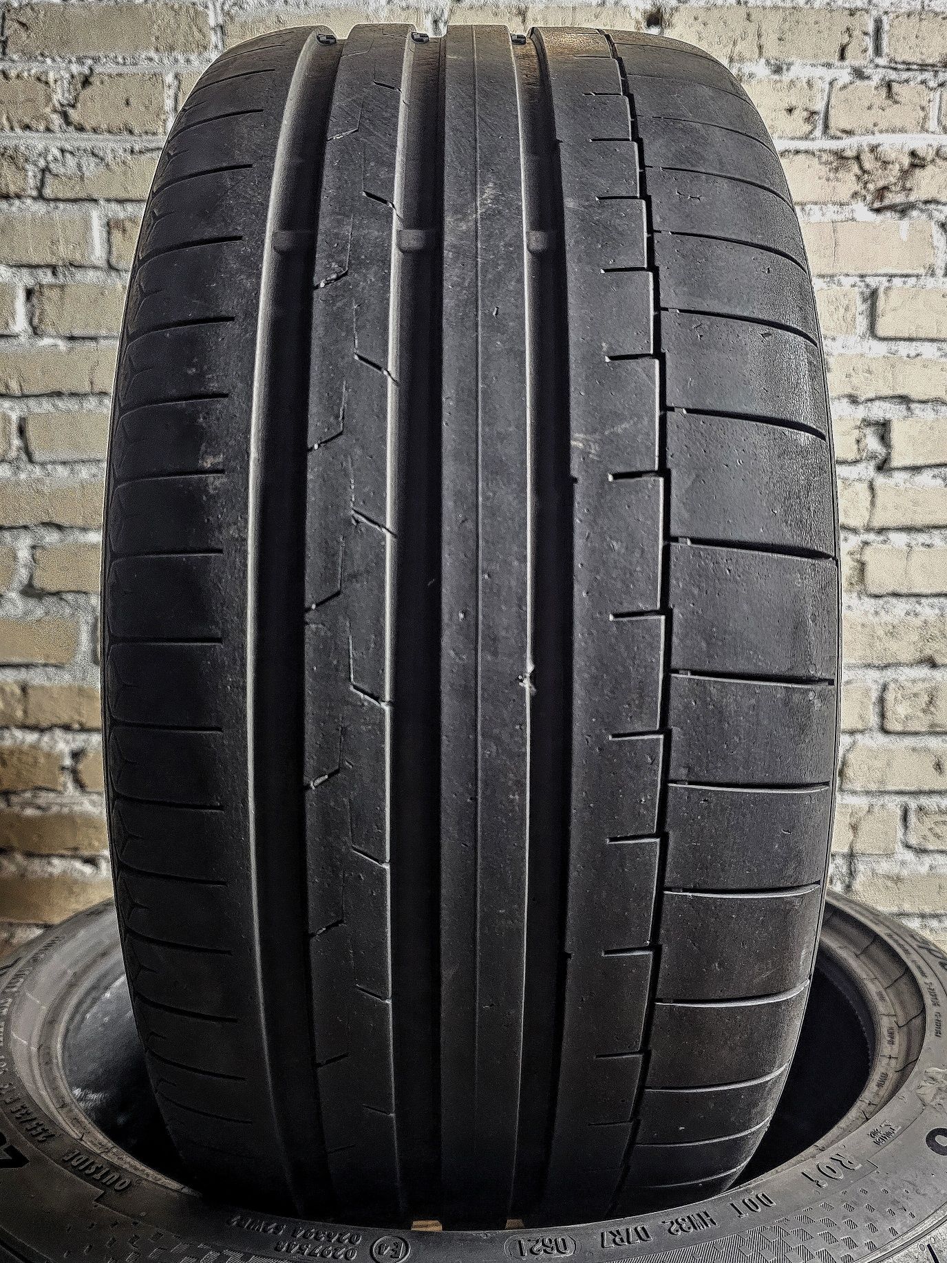 Пара 255/35r19 Continental | 7mm | 2021 | Czech | Преміум шини | Ідеал