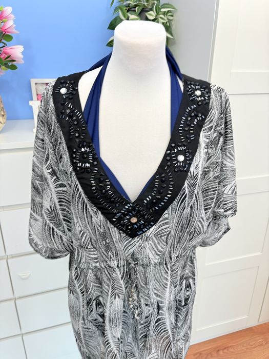 Tunika, narzutka, pareo na strój kąpielowy, sukienka, z koralikami.