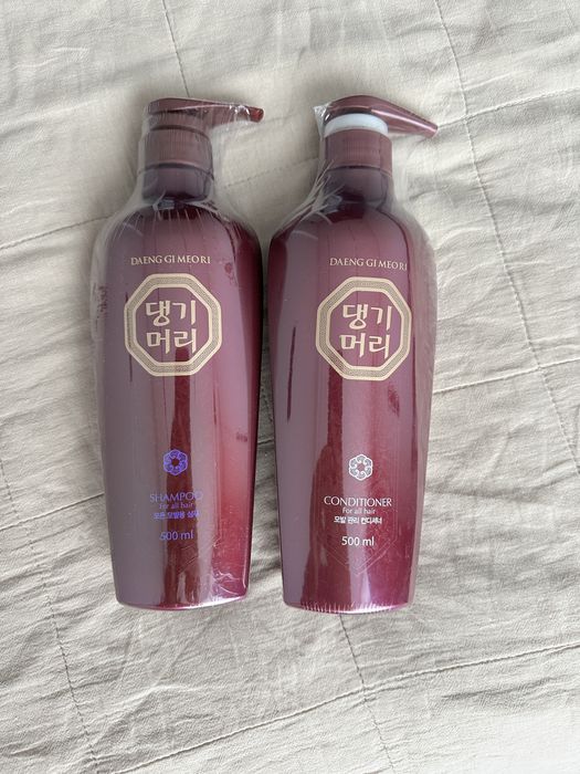 Шампунь та кондиціонер Daeng Gi Meo Ri