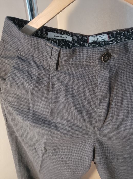 Мужские хлопковые брюки чинос jack & jones tapered fit chino серые