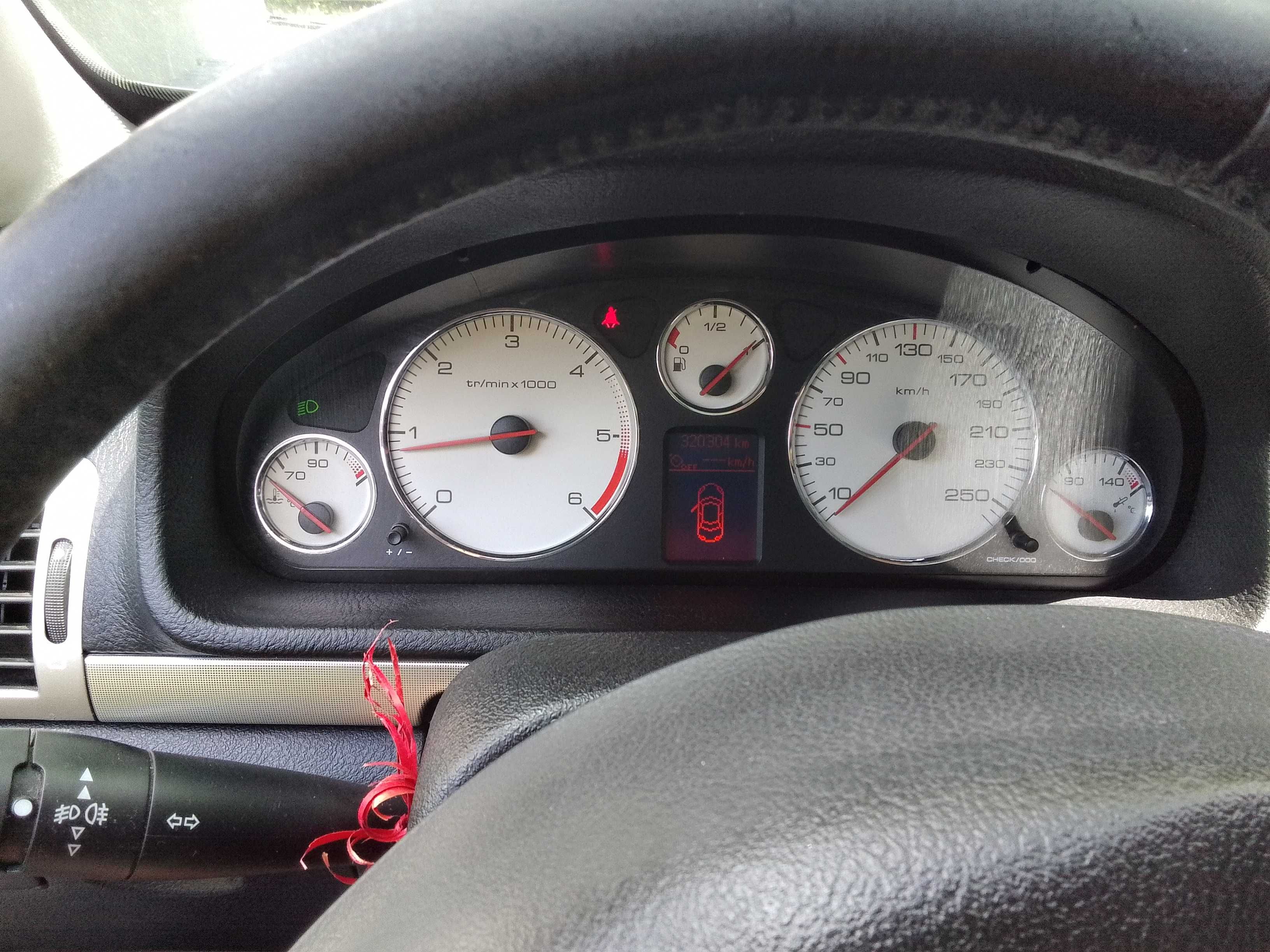 Peugeot 407 SW 1.6 HDi 2008 rok