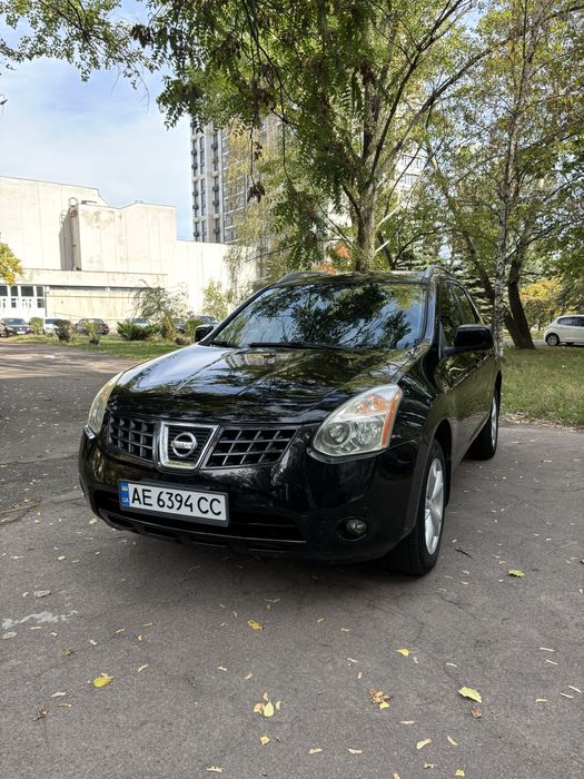Nissan Rogue 2.5газ/бенз Автомат