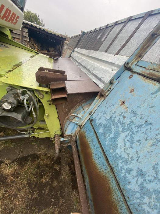 Продам жатку пзс-8 в гарном стані
