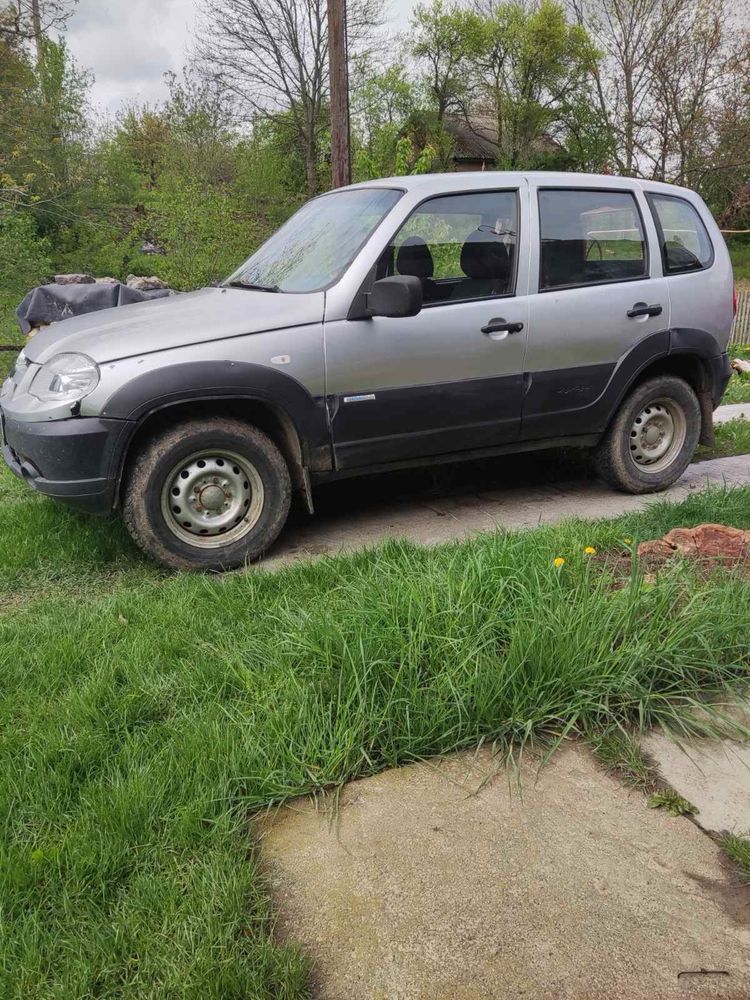 Chevrolet NIVA Bertone