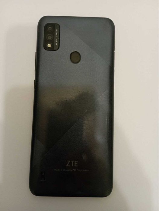 Смартфон ZTE BLADE A51 2/32Gb