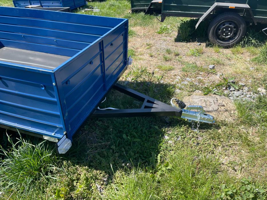 Причіп автомобільний