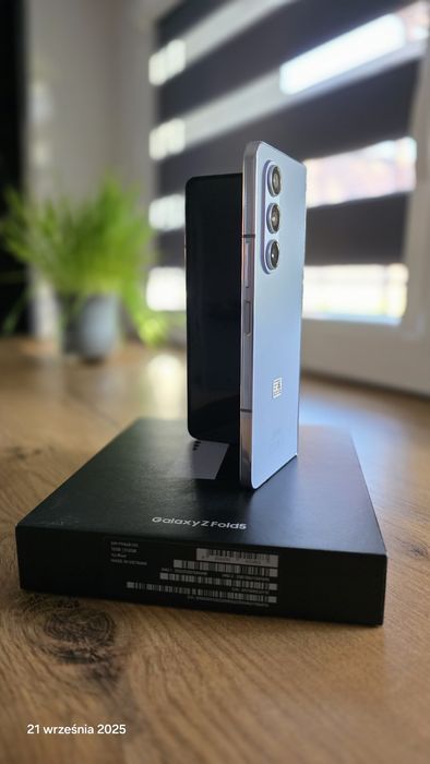 Samsung Galaxy Z Fold 5 jak nowy 12/512 GB Gwarancja 15 miesięcy !