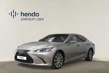 Lexus ES 300h Luxury+