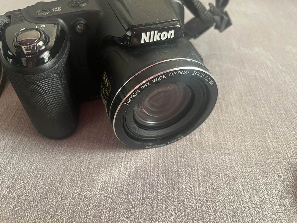 Фотоапарат Nikon